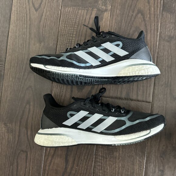 adidas Supernova Running Shoes Women's Size 7.5 Black/ White/ Silver FX2432 - Picture 3 of 7